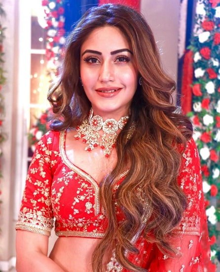 Surbhi Chandna Indian TV actress Wiki ,Bio, Profile, Unknown Facts and Family Details revealed