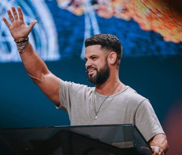 Steven Furtick Net Worth 2022